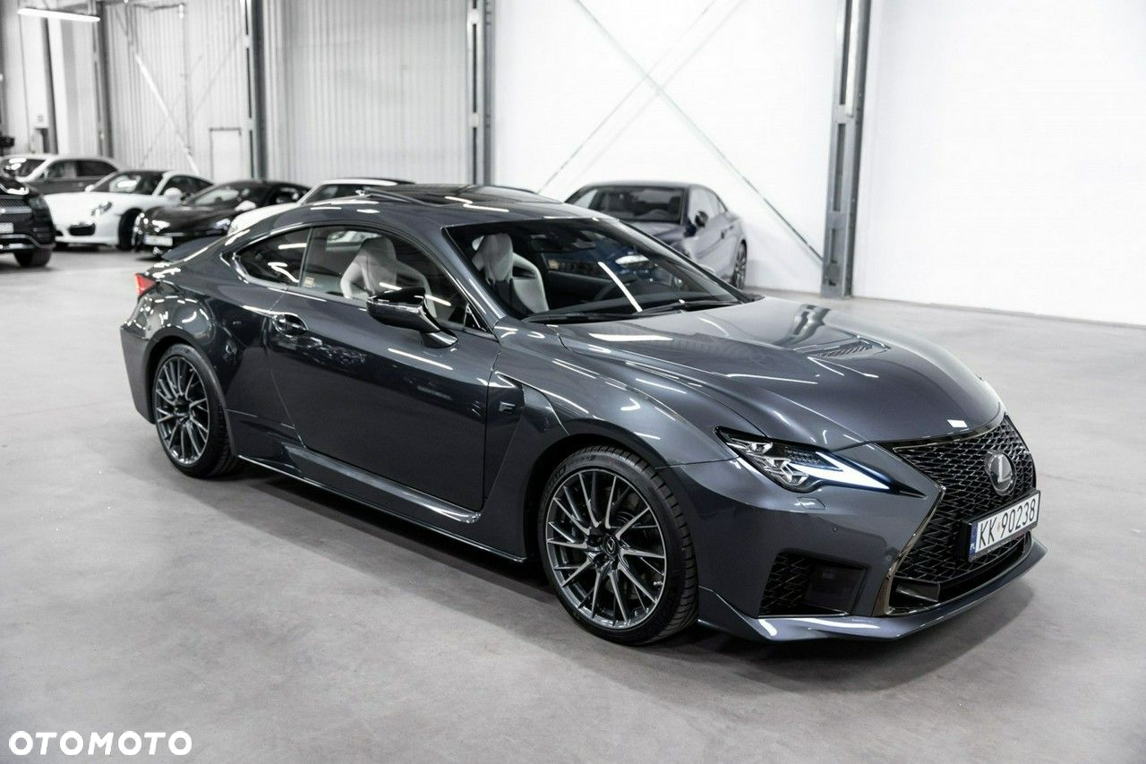 Lexus RC - 6