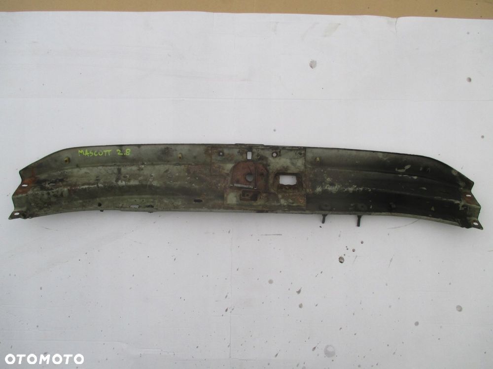pas przedni wzmocnienie renault mascott 2.8 98- - 2