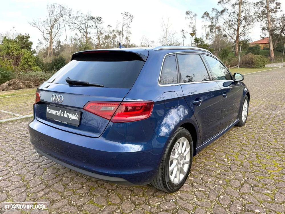 Audi A3 Sportback 1.6 TDI ultra Attraction - 15