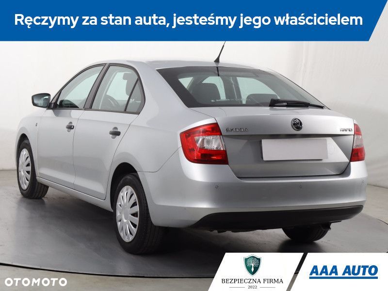 Skoda RAPID - 6