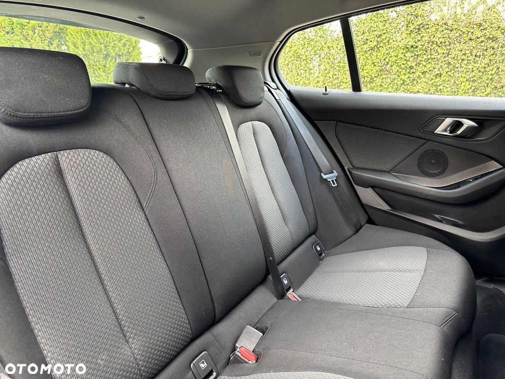 BMW Seria 1 - 20