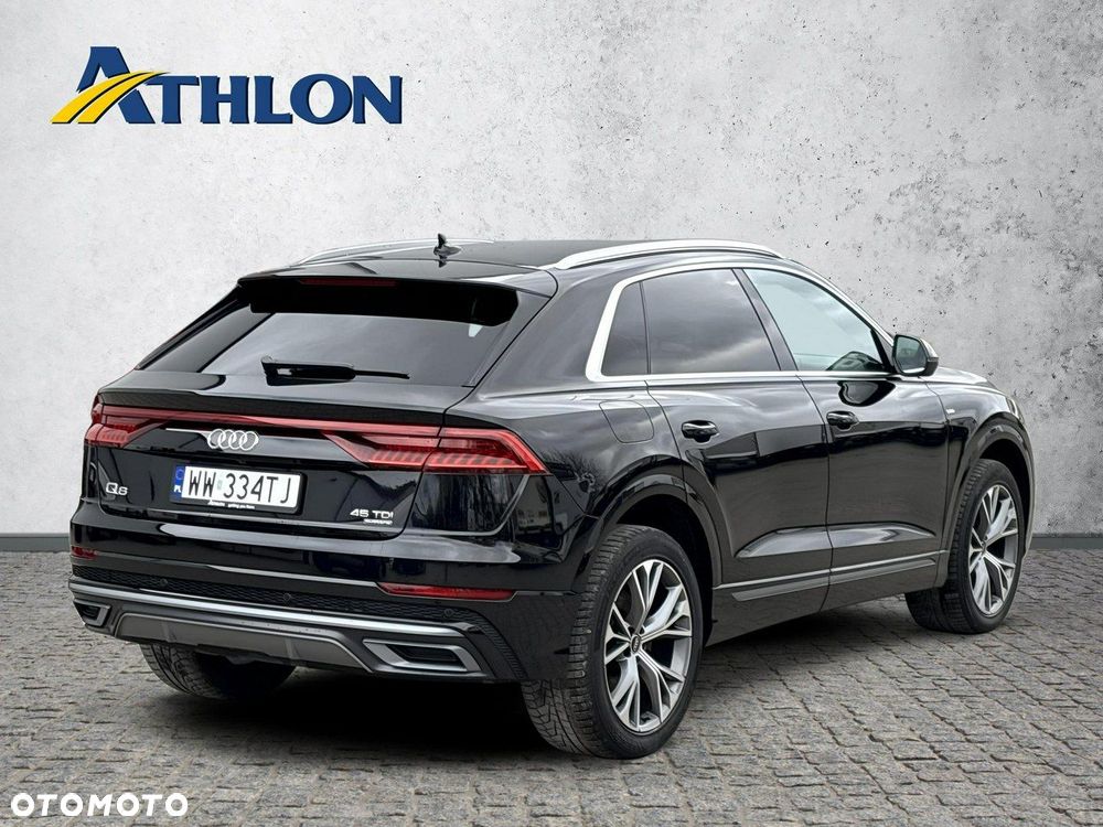 Audi Q8 - 5