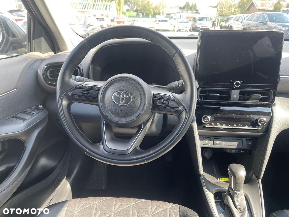 Toyota Yaris Cross - 11