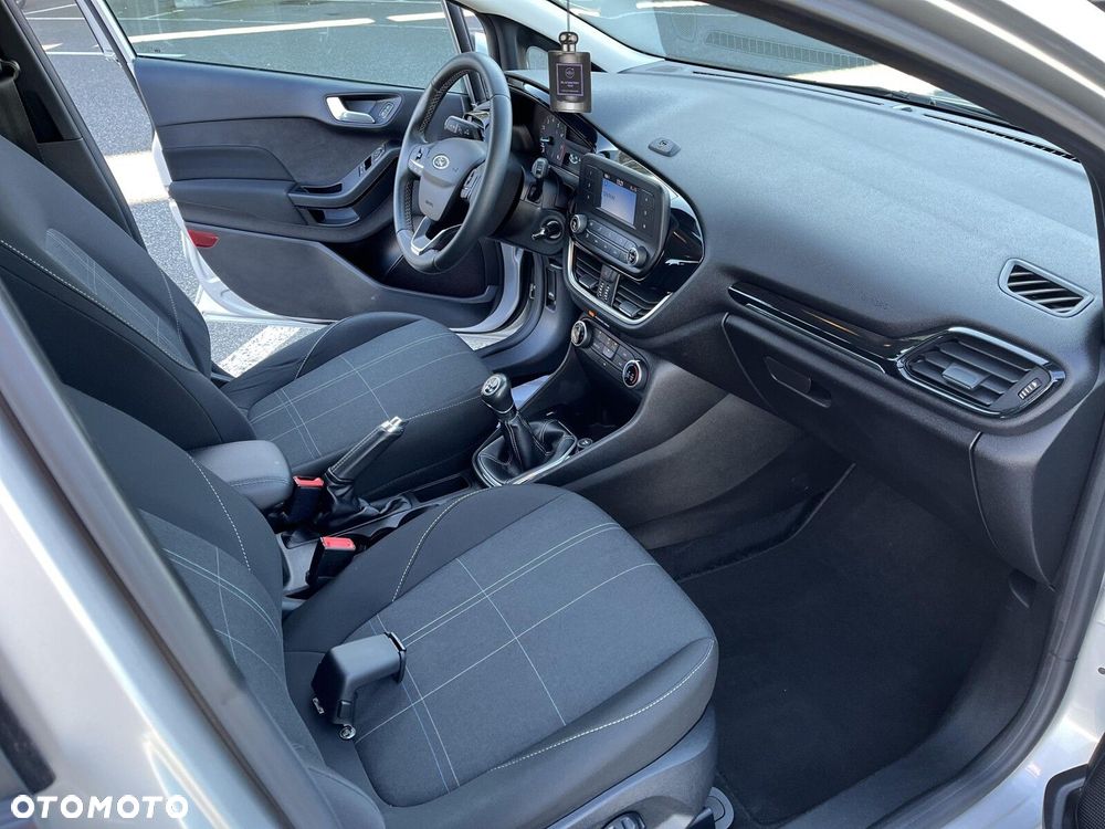 Ford Fiesta - 20