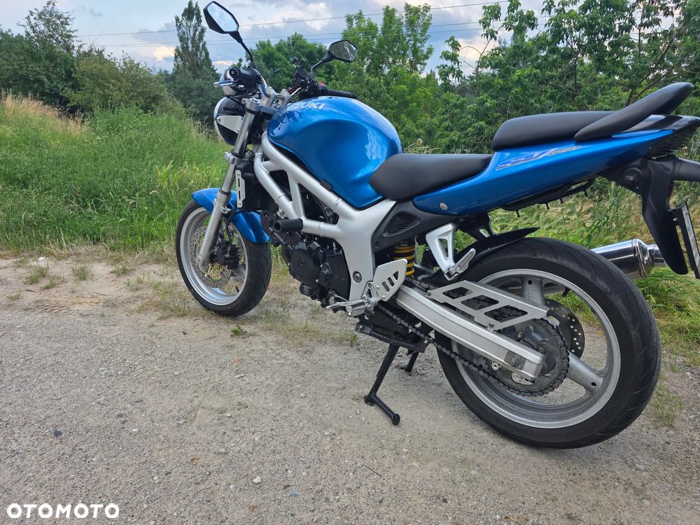 Suzuki SV - 6