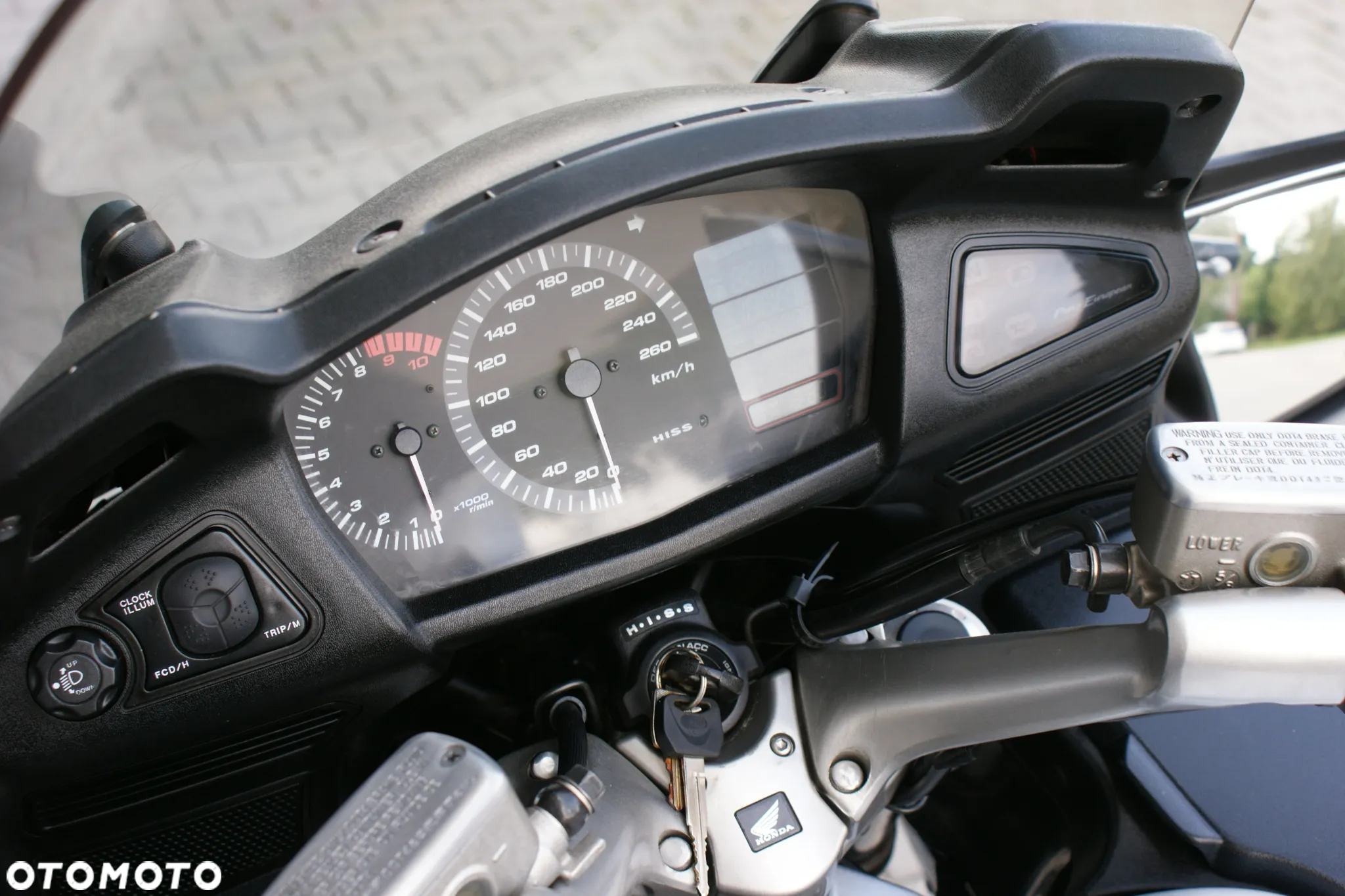 Honda ST - 17