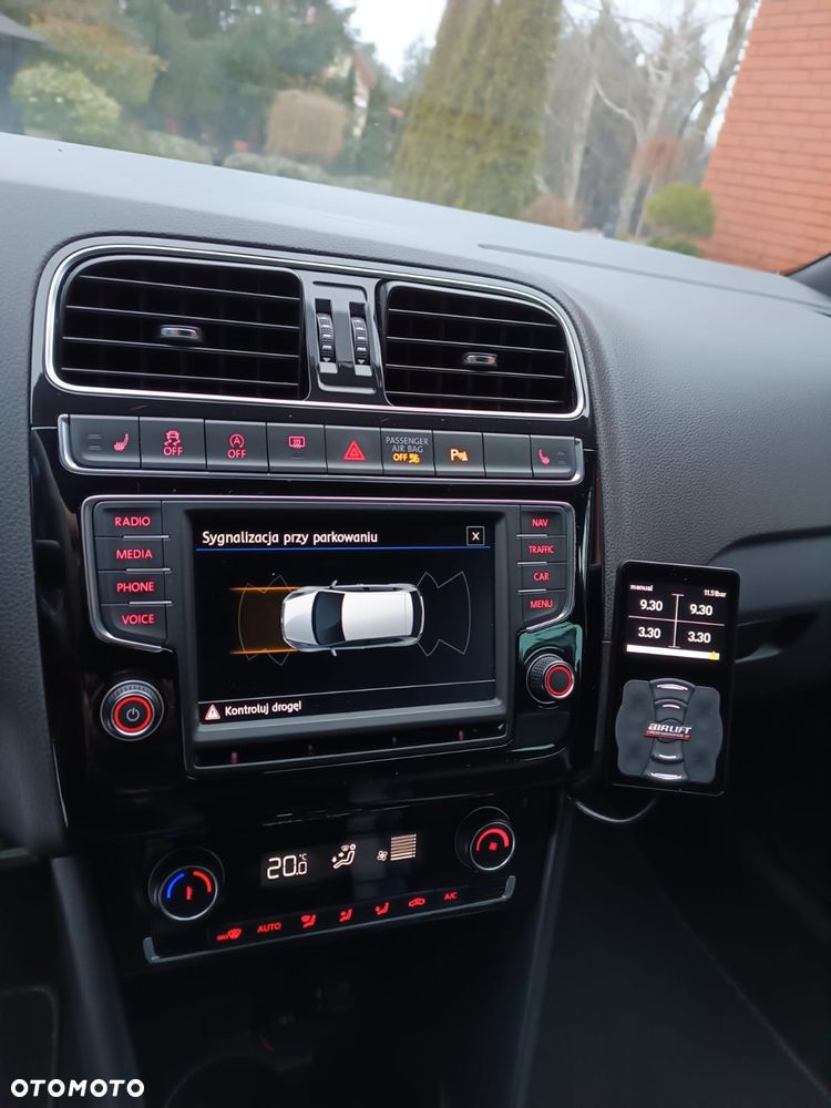 Volkswagen Polo - 11