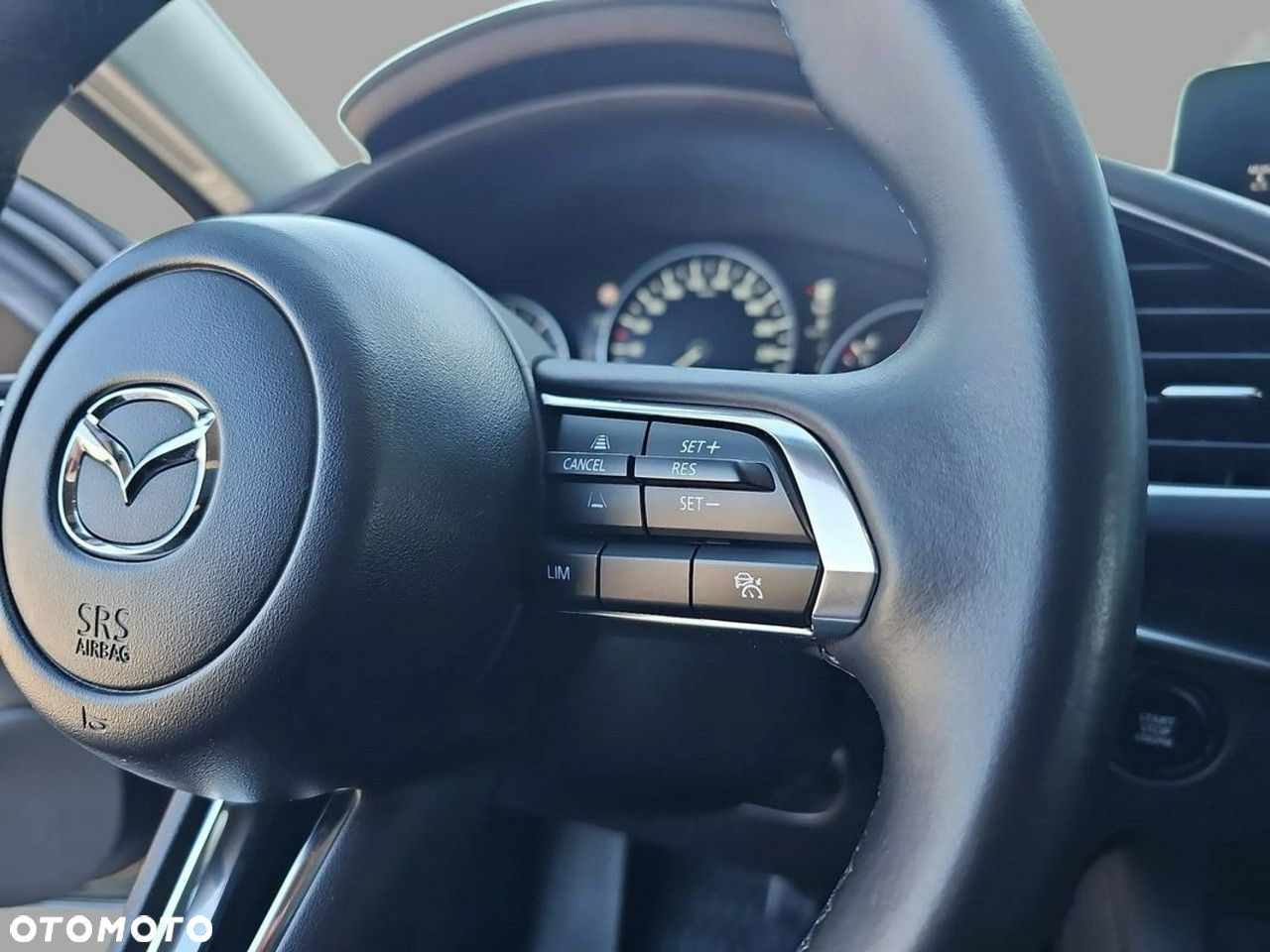 Mazda 3 - 21