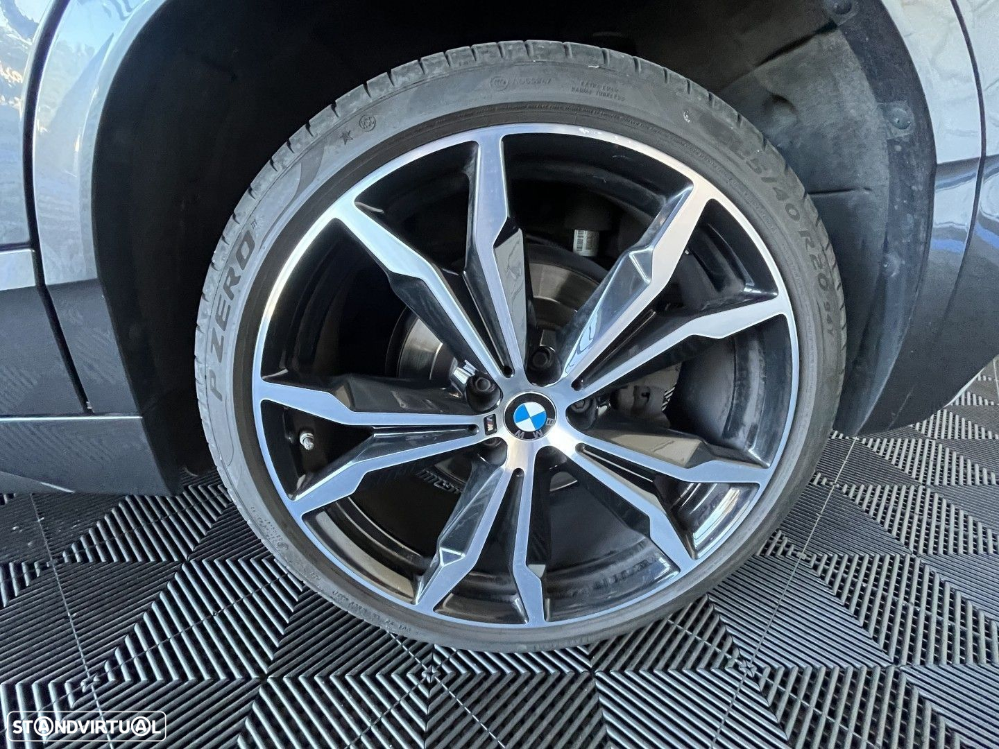 BMW X2 - 28