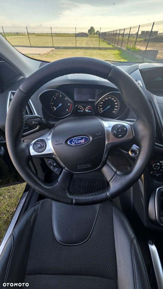 Ford Kuga 2.0 TDCi FWD Titanium - 3