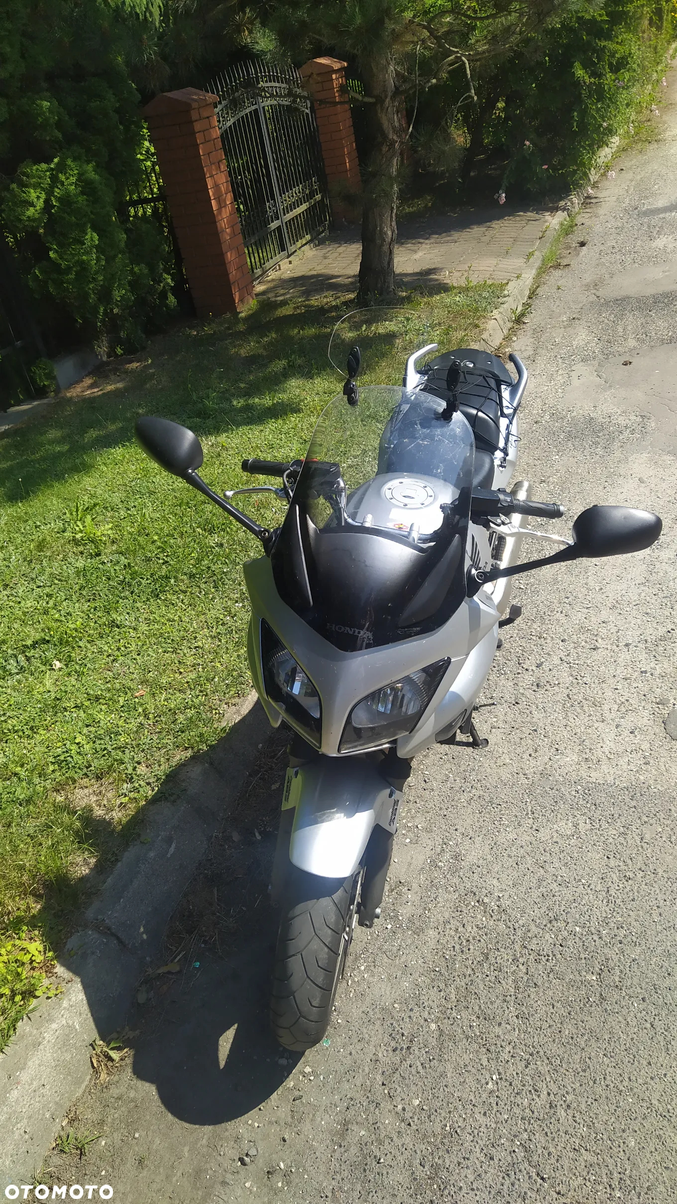 Honda CBF - 7