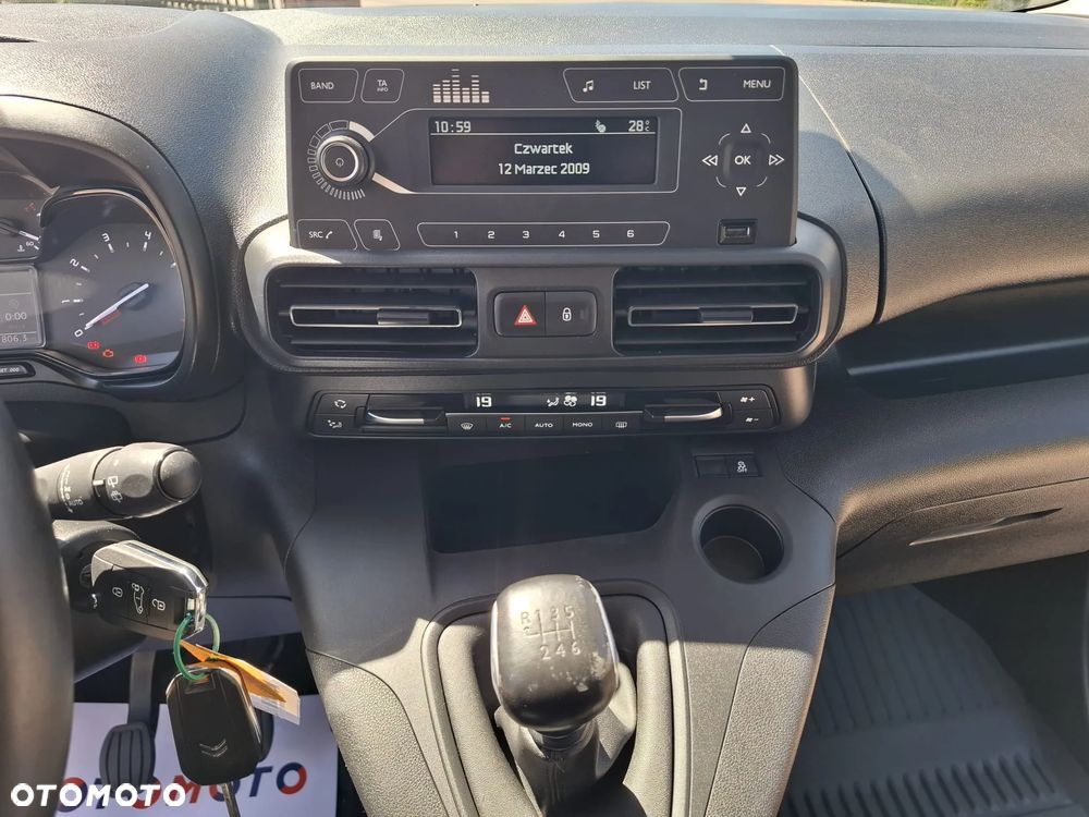 Citroën Berlingo M 1.2 PureTech Feel S&S - 17