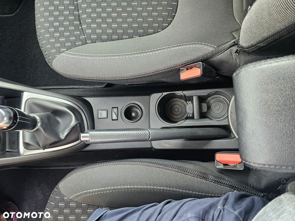 Renault Captur ENERGY TCe 90 Experience - 34
