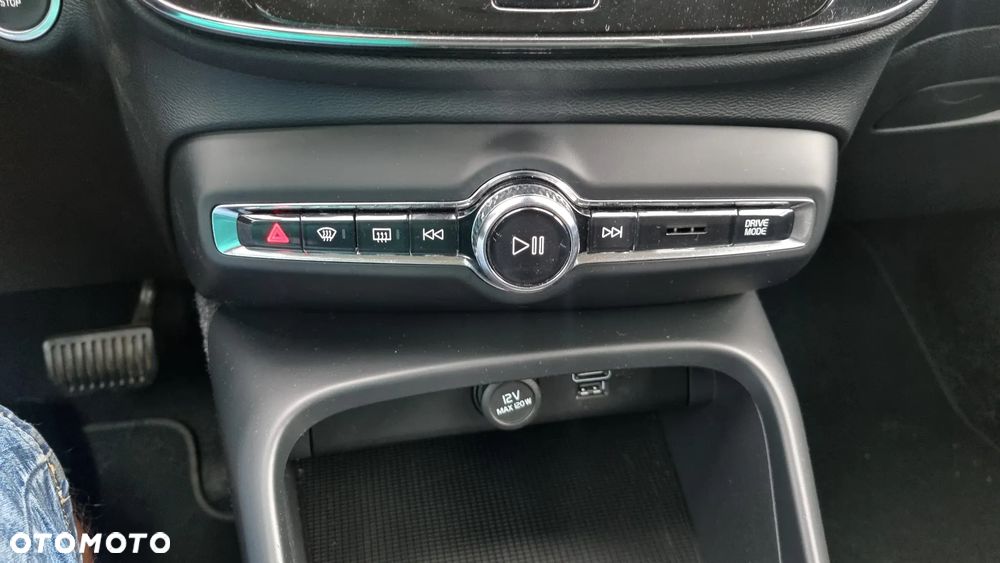 Volvo XC 40 D3 - 27