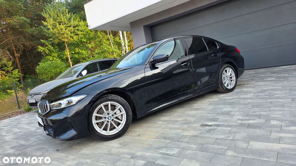 BMW Seria 3 330i xDrive M Sport sport - 3