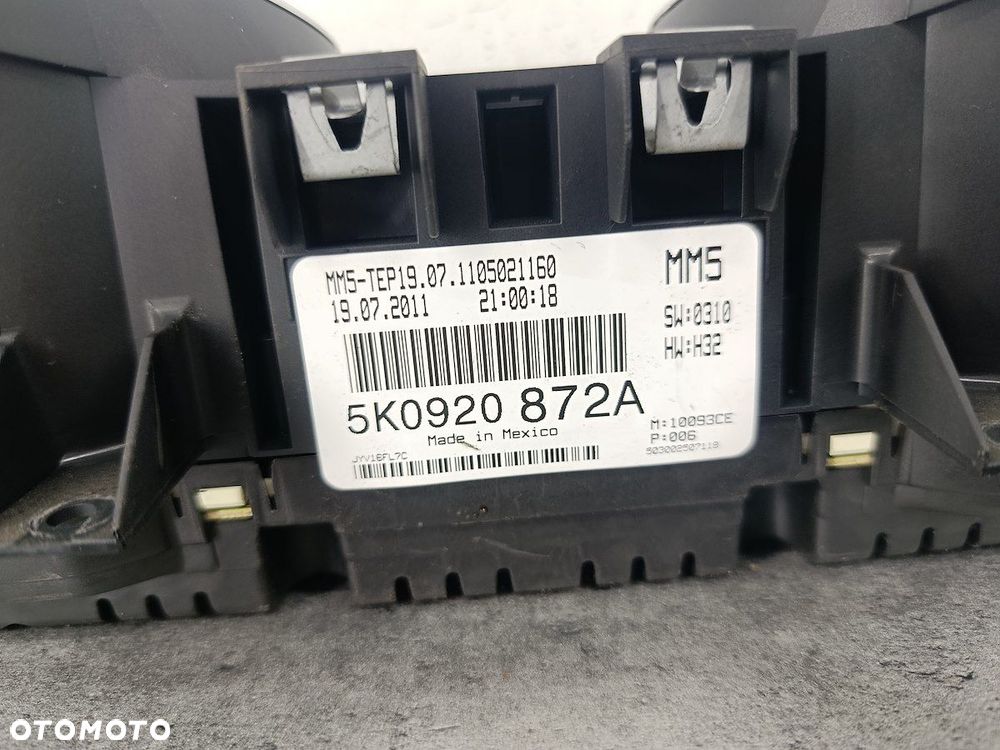LICZNIK VW GOLF VI 5K0920872A 1.6 TDI - 6