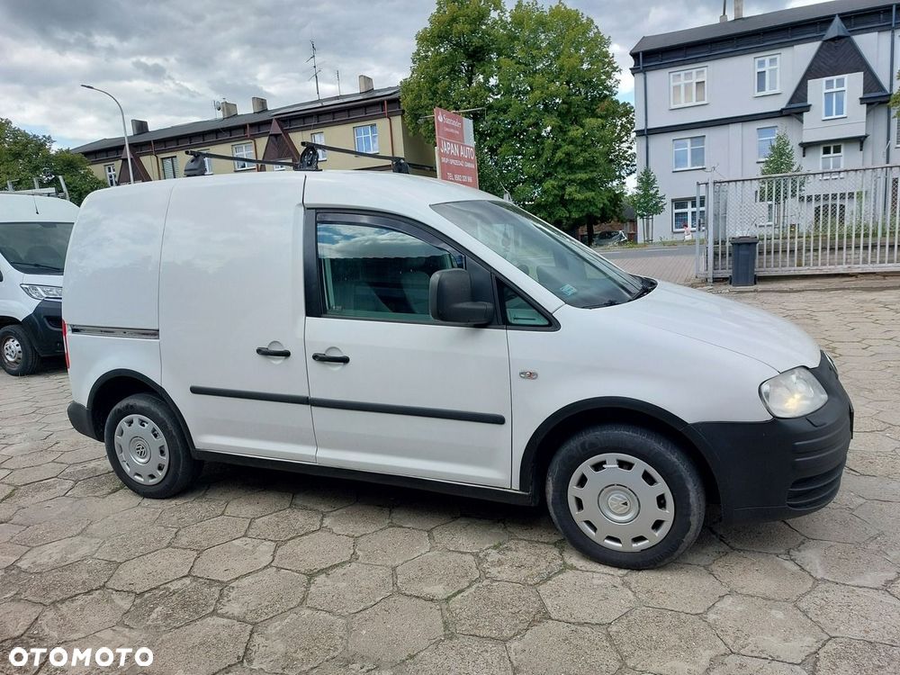 Volkswagen Caddy - 2