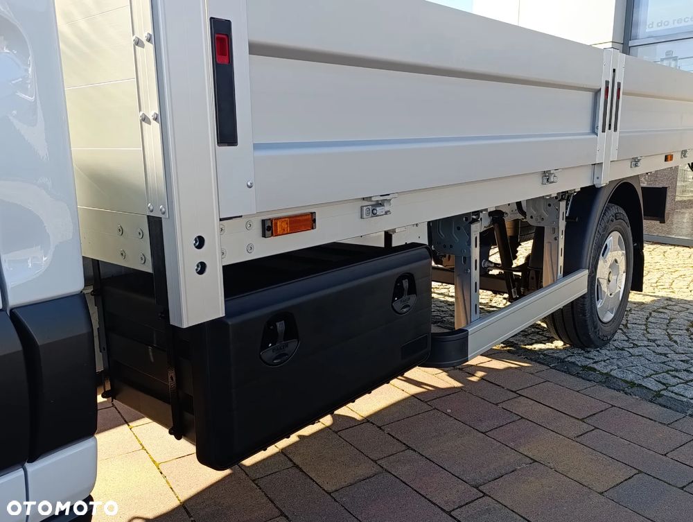 Ford Transit podwozie - 15