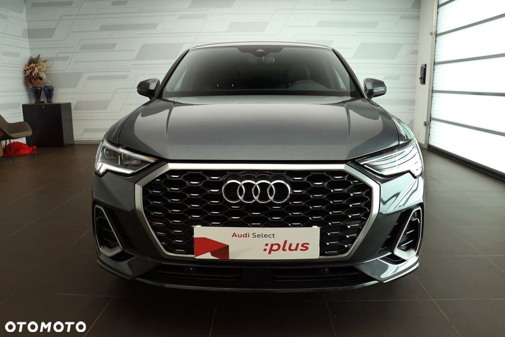 Audi Q3 - 10