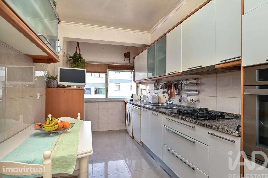 Apartamento T3 em São Domingos de Rana de 95 m2 - Grande imagem: 3/21
