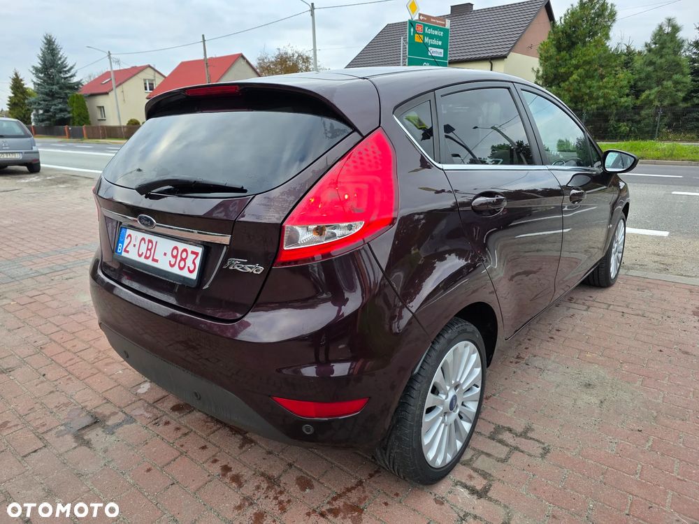 Ford Fiesta - 5
