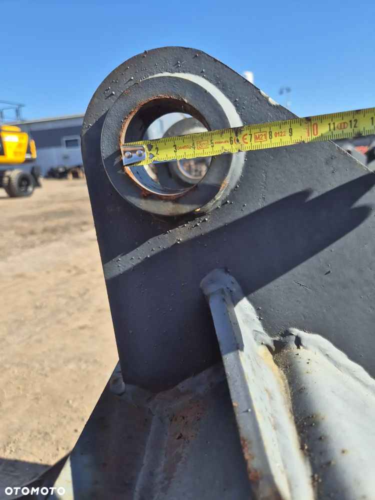 Łyżka kopiąca 60 cm CAT 345 , 370 - 8