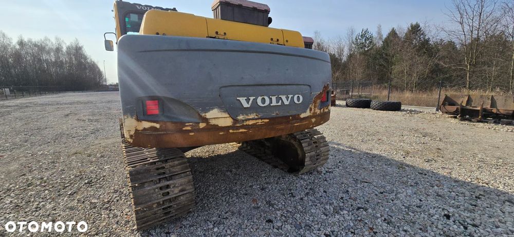 Volvo EC210BLC - 11