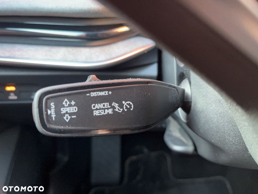 Skoda Superb 2.0 TDI SCR Selection DSG - 17