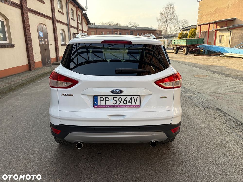 Ford Kuga 1.5 EcoBoost 2x4 Titanium - 17