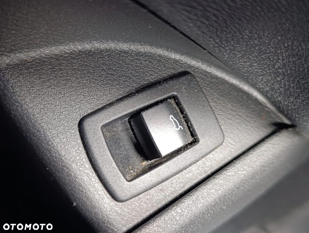 BMW X1 xDrive25i xLine - 19