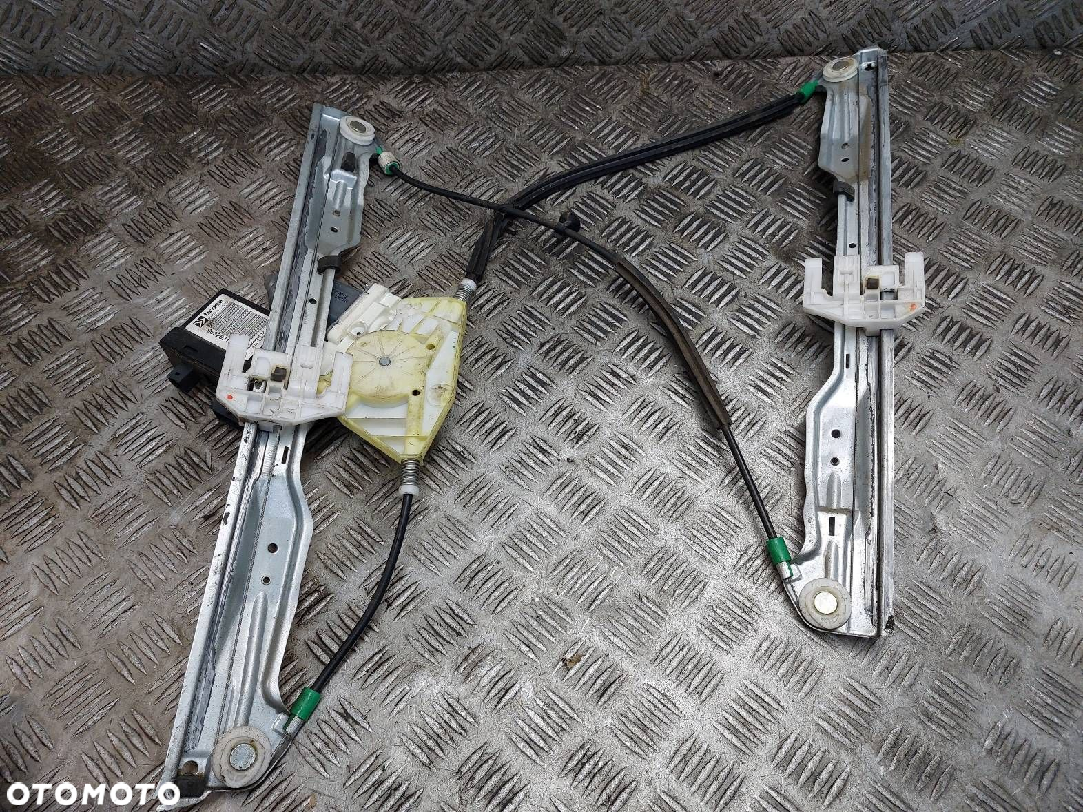 MECHANIZM PODNOŚNIK SZYBY LEWY PRZÓD ELEKTRYCZNY CITROEN C5 I - 5