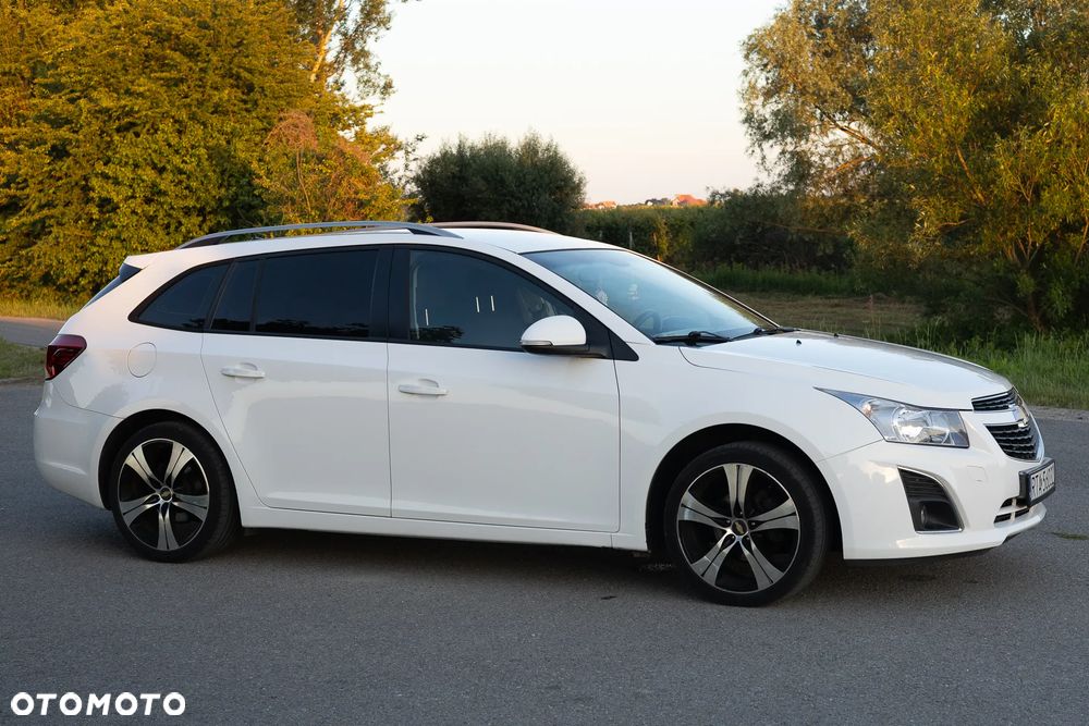 Chevrolet Cruze 1.8 LT - 4