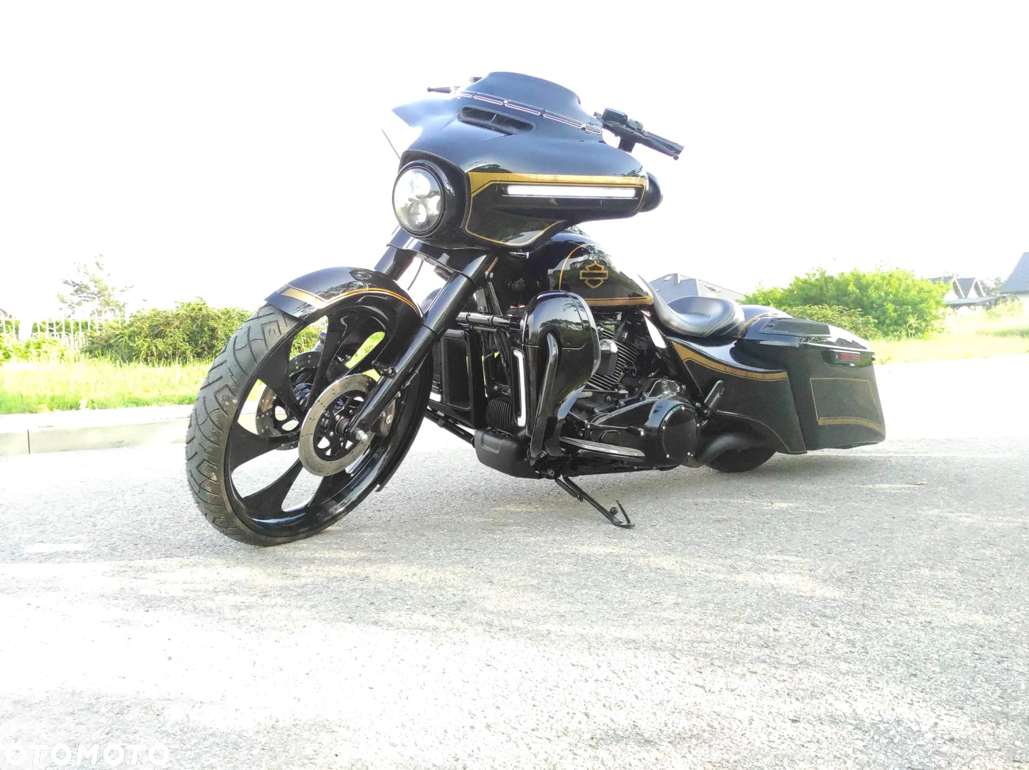Harley-Davidson Touring Street Glide - 4