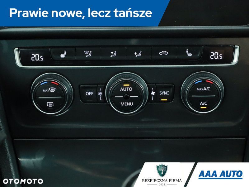 Volkswagen Golf Variant - 13