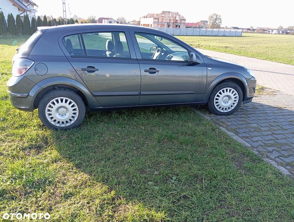 Opel Astra 1.4 - 5