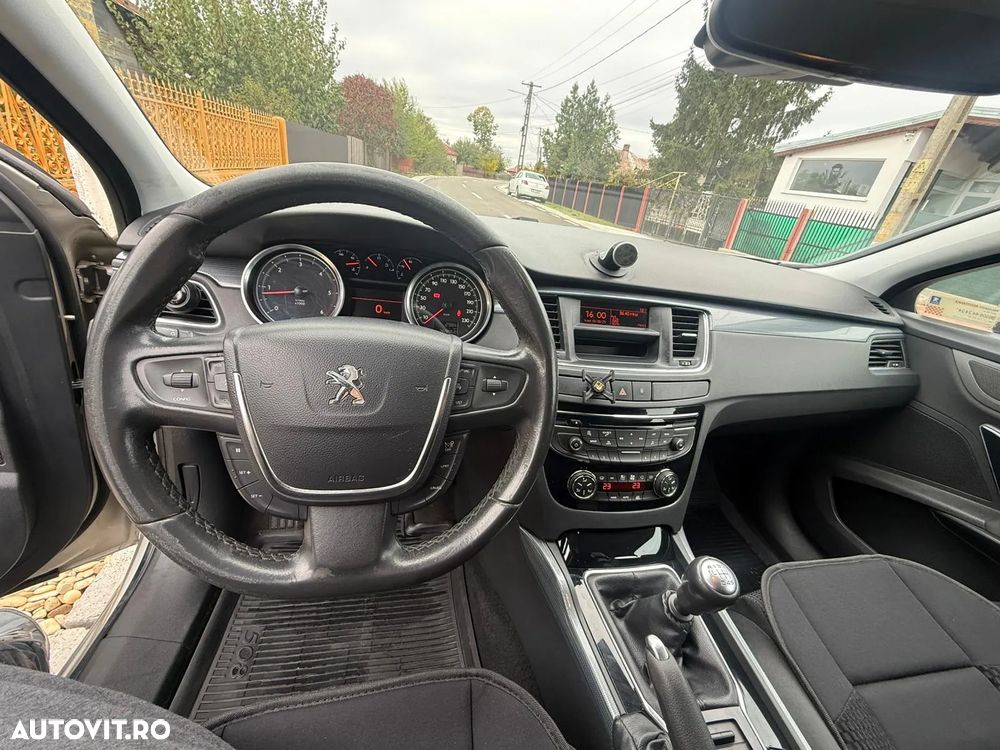 Peugeot 508 - 8
