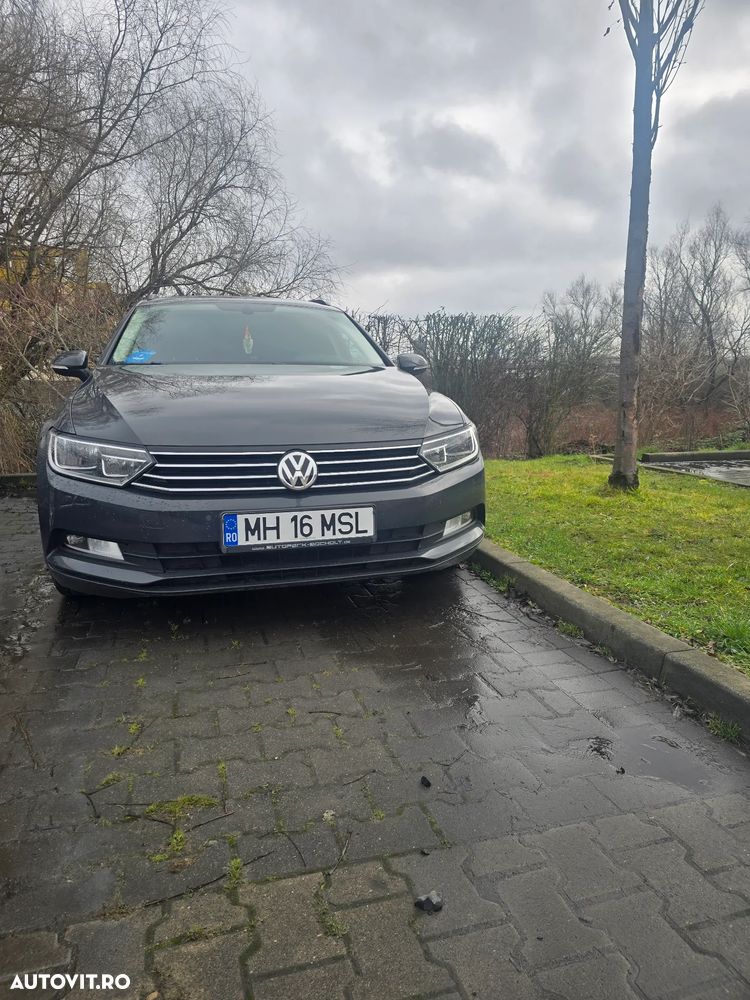 Volkswagen Passat 1.6 TDI SCR DSG Comfortline - 3