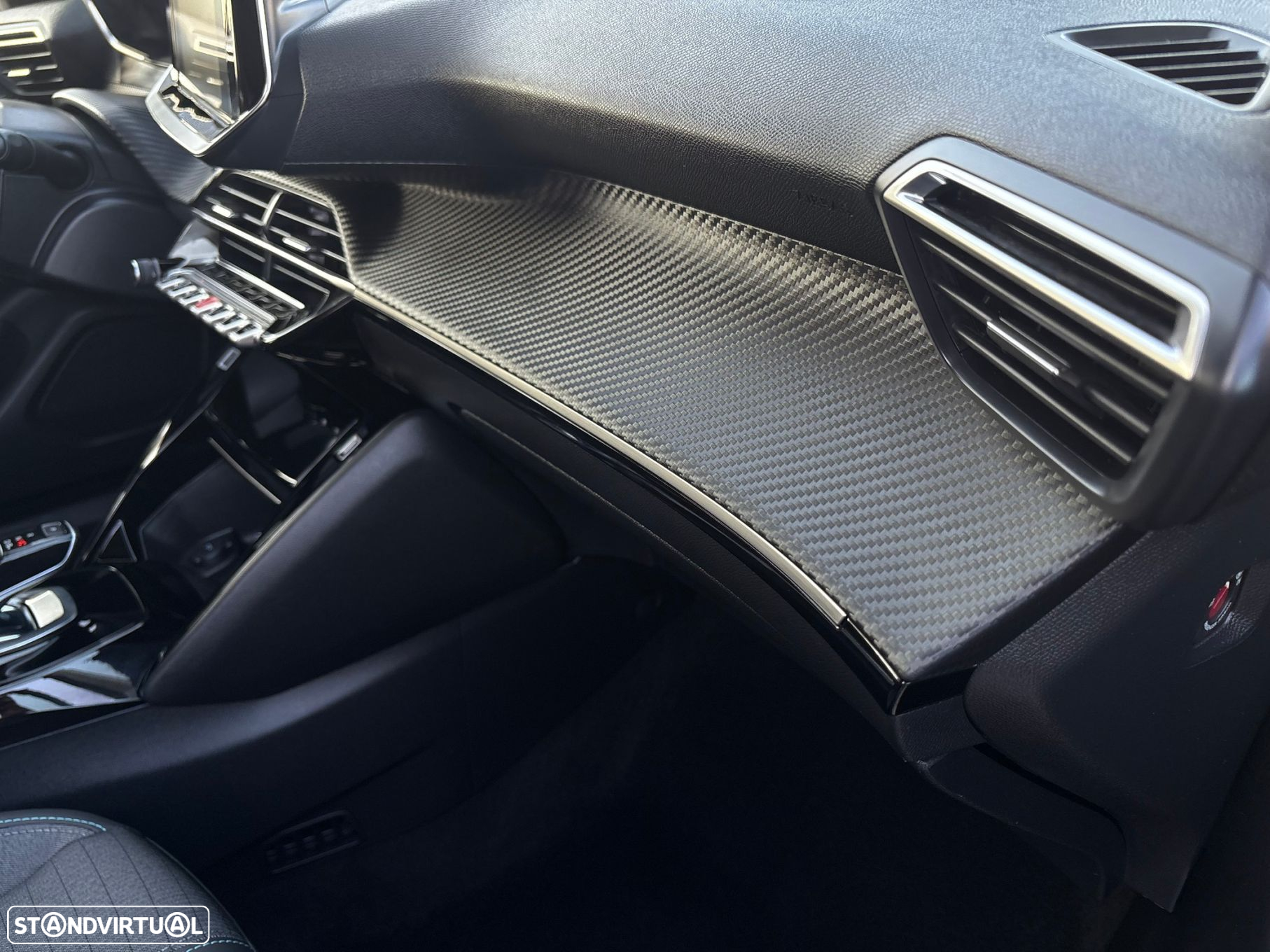 Peugeot e-2008 50 kWh Allure Pack - 26