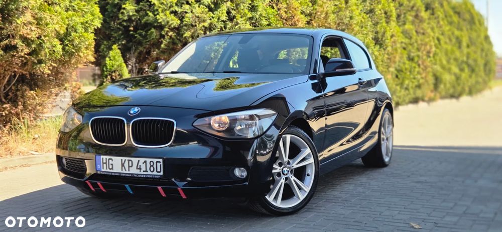 BMW Seria 1 114d Sport Line - 3