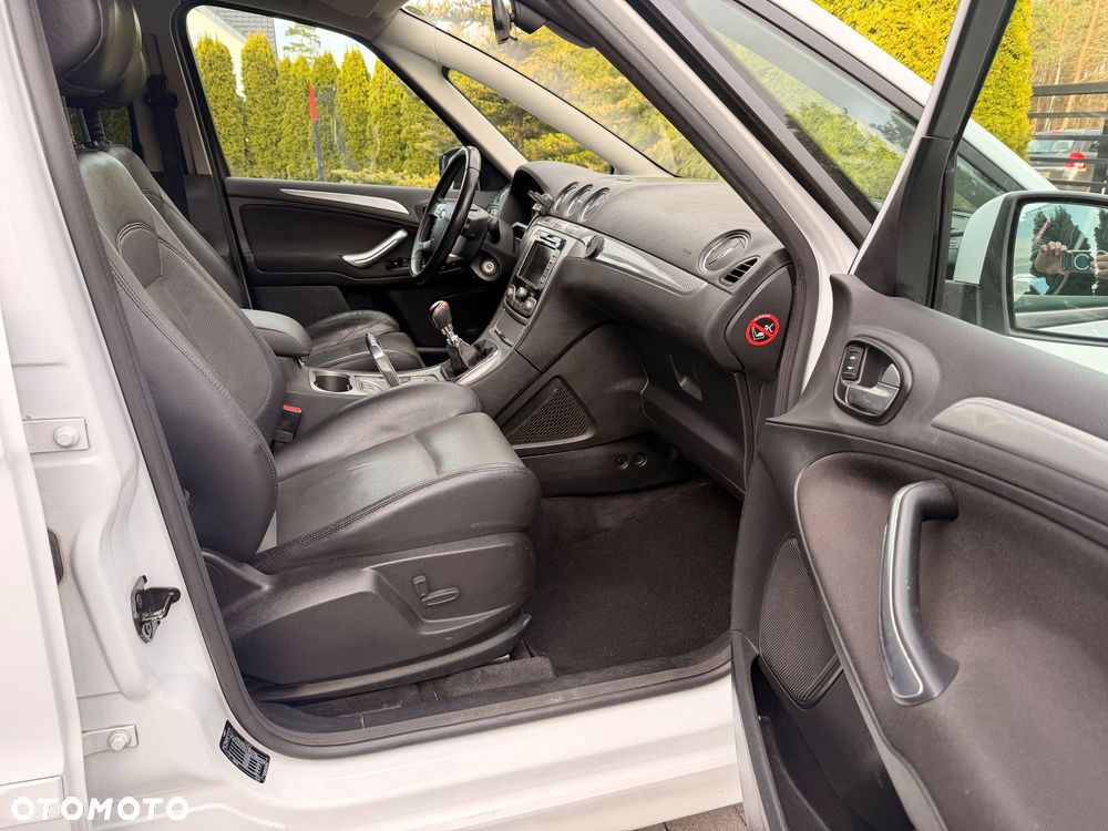 Ford S-Max 2.0 TDCi Titanium - 12