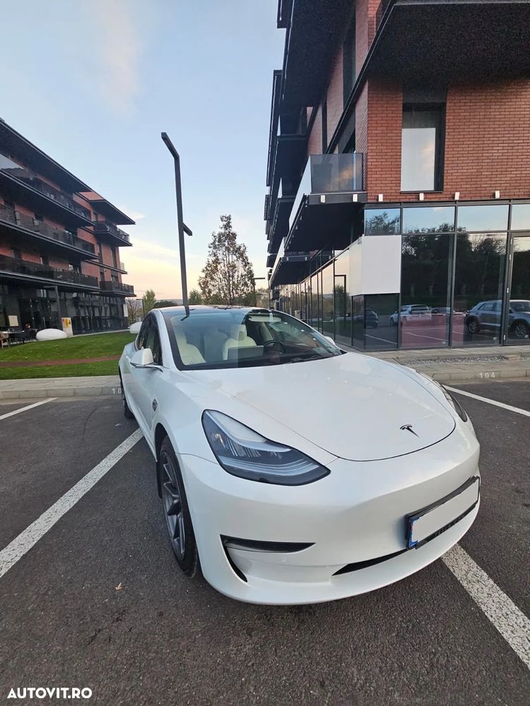 Tesla Model 3 Langstreckenbatterie Allradantrieb Dual Motor - 1