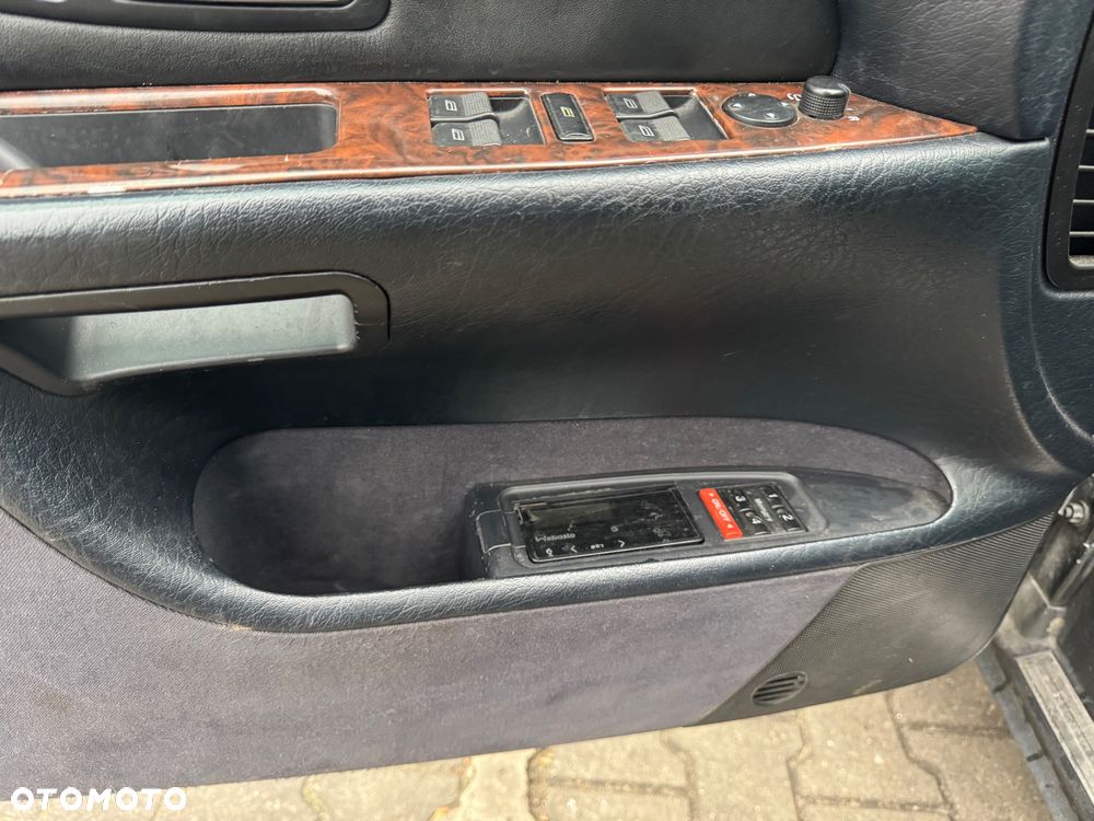 Audi A8 3.7 Quattro Tiptronic - 17