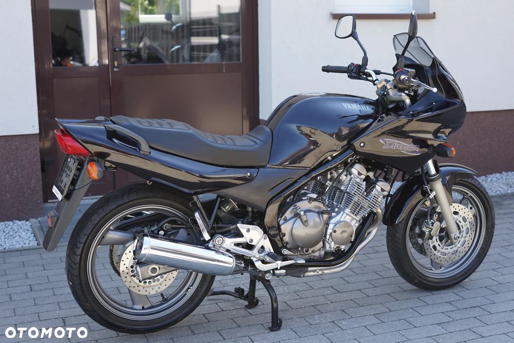 Yamaha XJ - 4