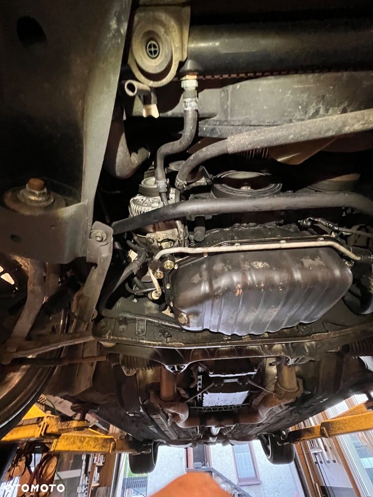 Lexus LS Standard - 24