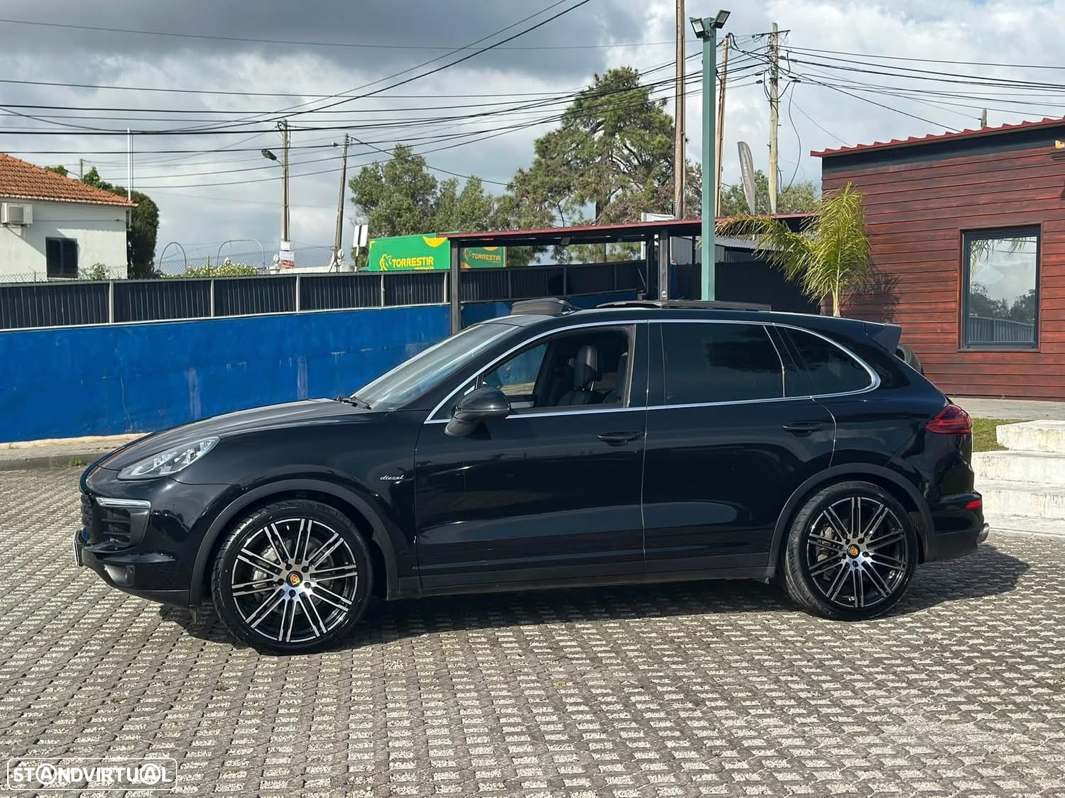 Porsche Cayenne S Platinum Edition - 8
