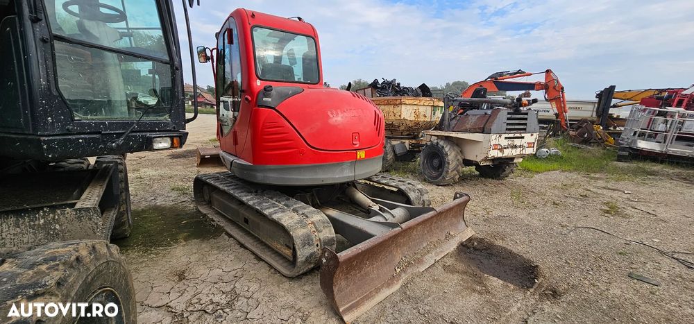 JCB JS 145 Excavator pe senile - 7