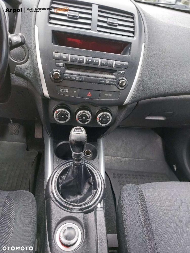 Mitsubishi ASX - 16