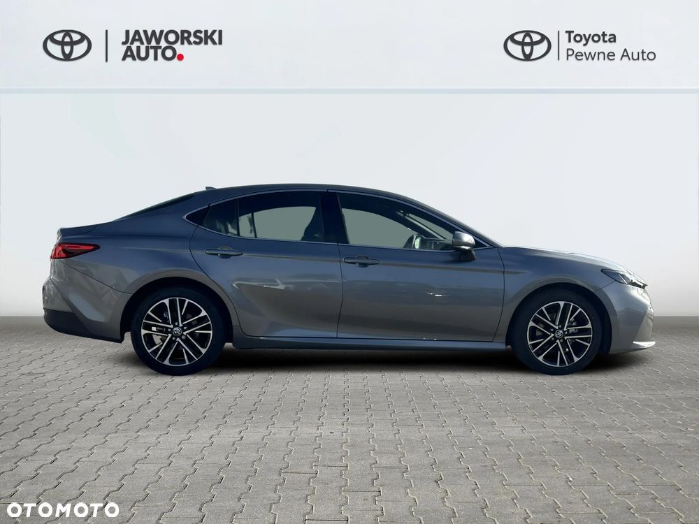 Toyota Camry 2.5 Hybrid Dynamic Force Executive e-CVT - 7