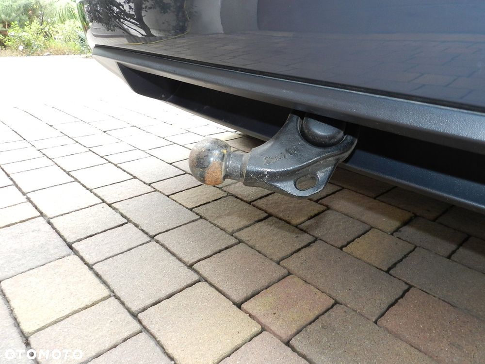 Volkswagen Touran - 18