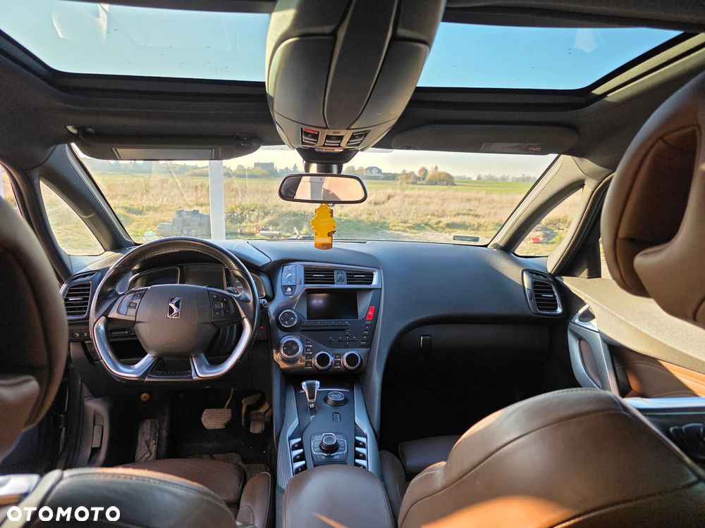 Citroën DS5 2.0 HDi Hybrid4 SoChic MCP - 10